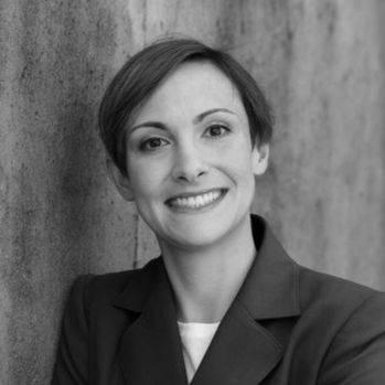 Alyson Hill headshot